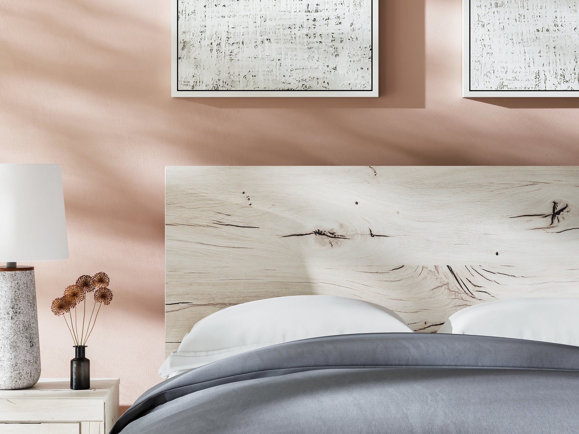 Lawroy Full Panel Bed with Mirrored Dresser Benchcraft®