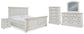 Robbinsdale Queen Panel Bed with Mirrored Dresser, Chest and Nightstand Signature Design by Ashley®
