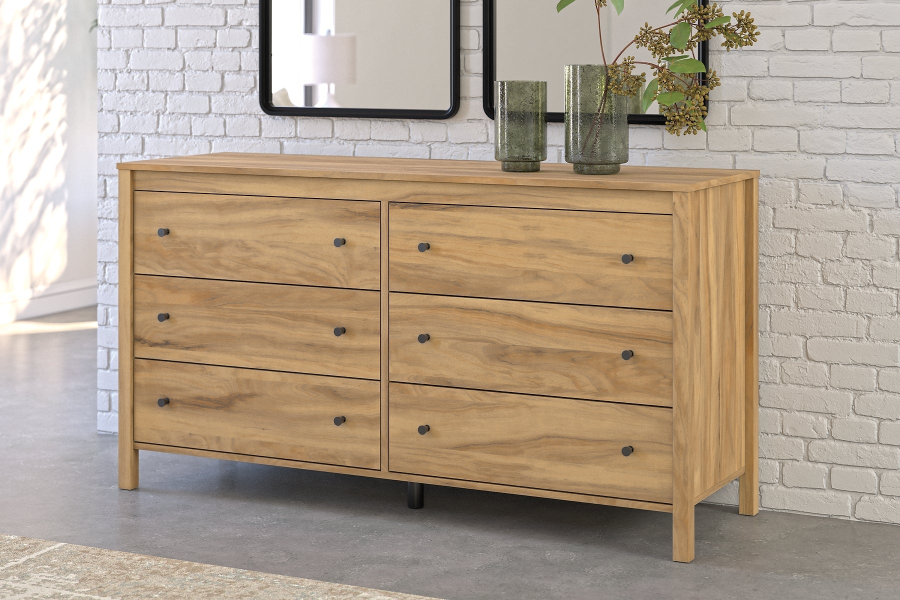 Bermacy Full Platform Bed with Dresser and Nightstand Signature Design by Ashley®