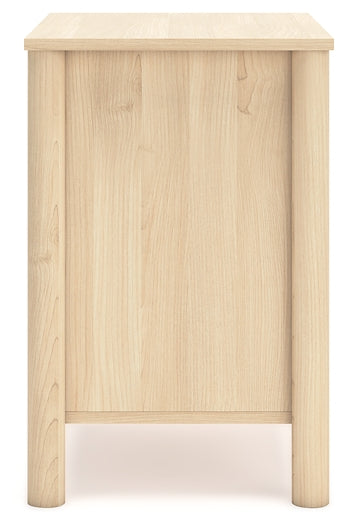 Cabinella Full Platform Bed with Dresser and Nightstand Signature Design by Ashley®