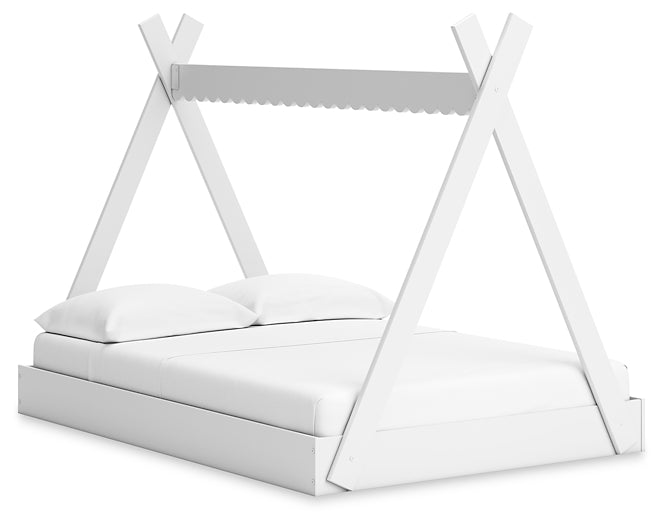Hallityn Full Tent Bed with Dresser and Nightstand Signature Design by Ashley®