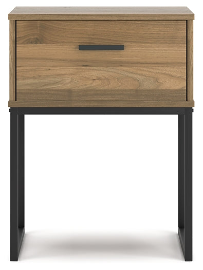 Deanlow Queen Panel Headboard with Dresser, Chest and Nightstand Signature Design by Ashley®