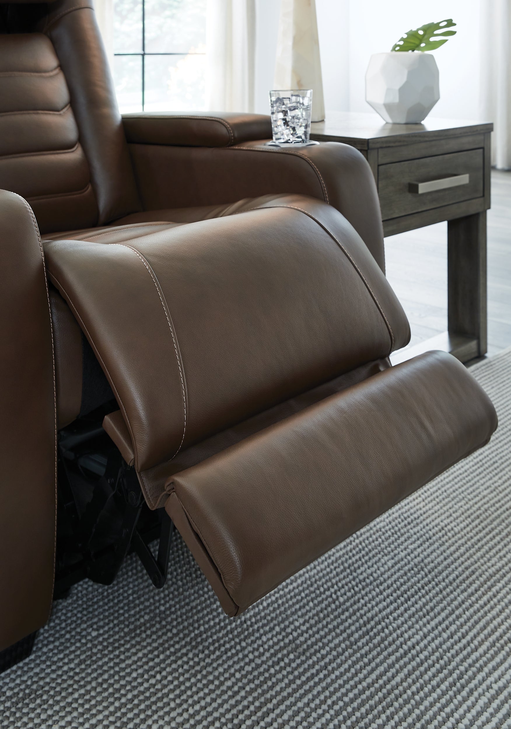 High Impact PWR Recliner/ADJ Headrest Signature Design by Ashley®