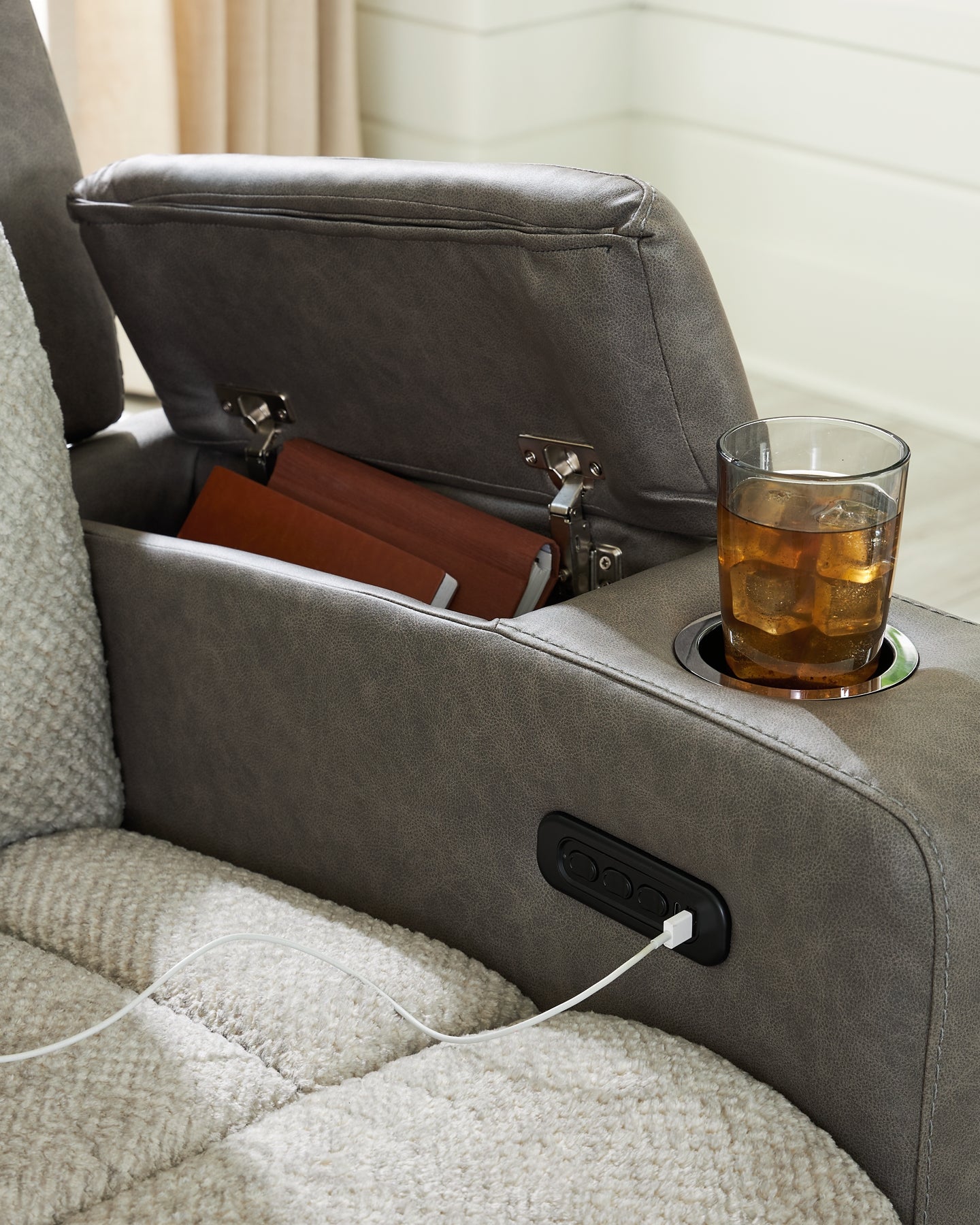 WhipLash PWR REC Sofa with ADJ Headrest Signature Design by Ashley®