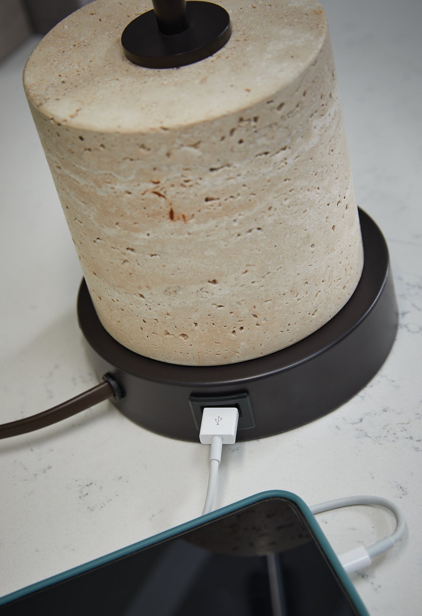 Vinmour Metal Desk Lamp (1/CN) Signature Design by Ashley®