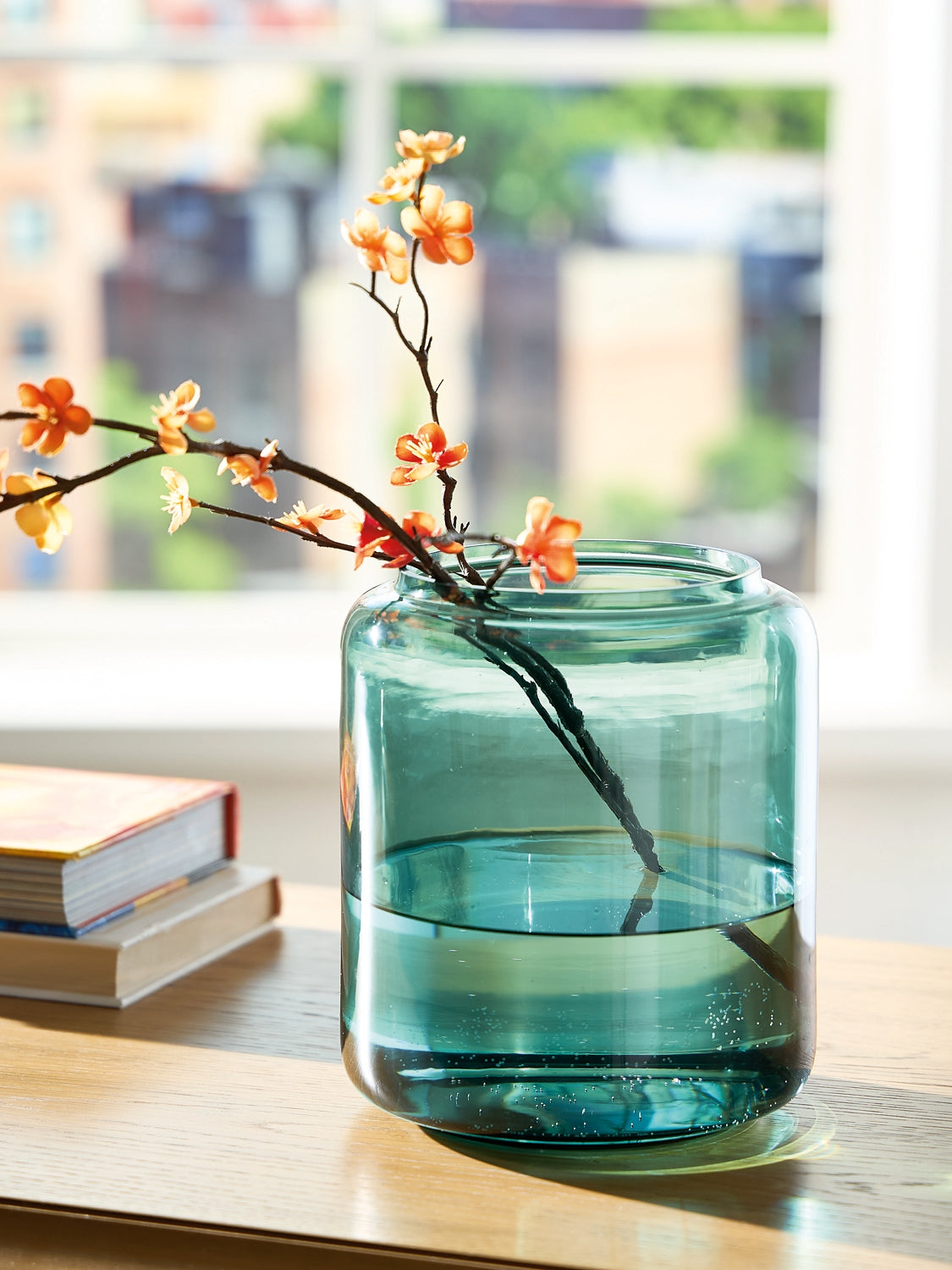 Inisland Vase Signature Design by Ashley®