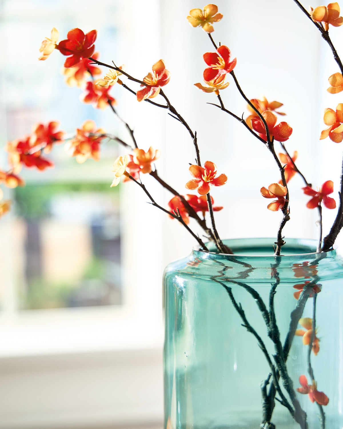 Inisland Vase Signature Design by Ashley®