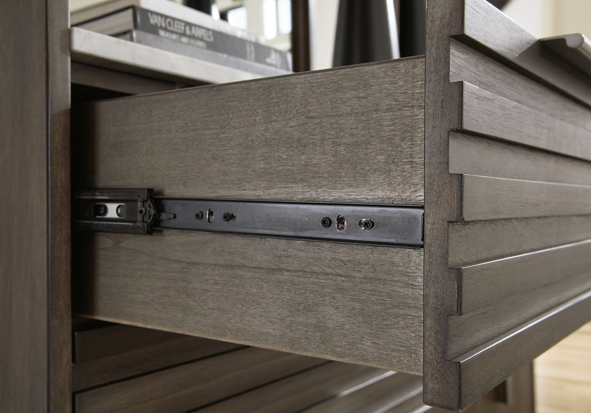 Arkenton Dresser Ashley®