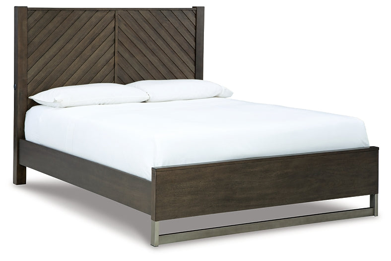 Arkenton Queen Panel Bed with Mirrored Dresser and 2 Nightstands Ashley®