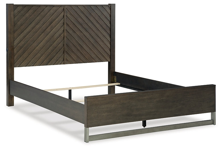 Arkenton Queen Panel Bed with Mirrored Dresser and 2 Nightstands Ashley®