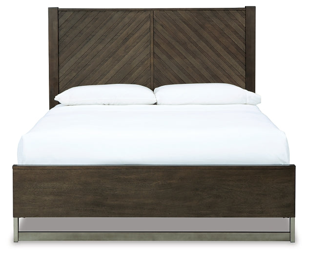 Arkenton Queen Panel Bed with Mirrored Dresser and 2 Nightstands Ashley®