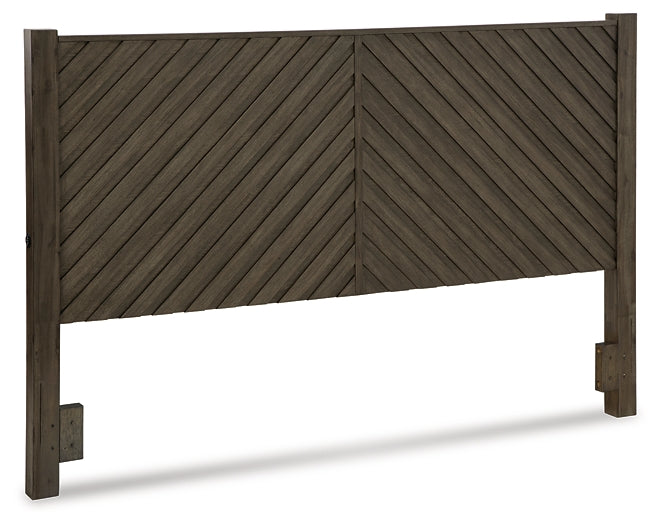 Arkenton California King Panel Bed with Mirrored Dresser, Chest and 2 Nightstands Ashley®