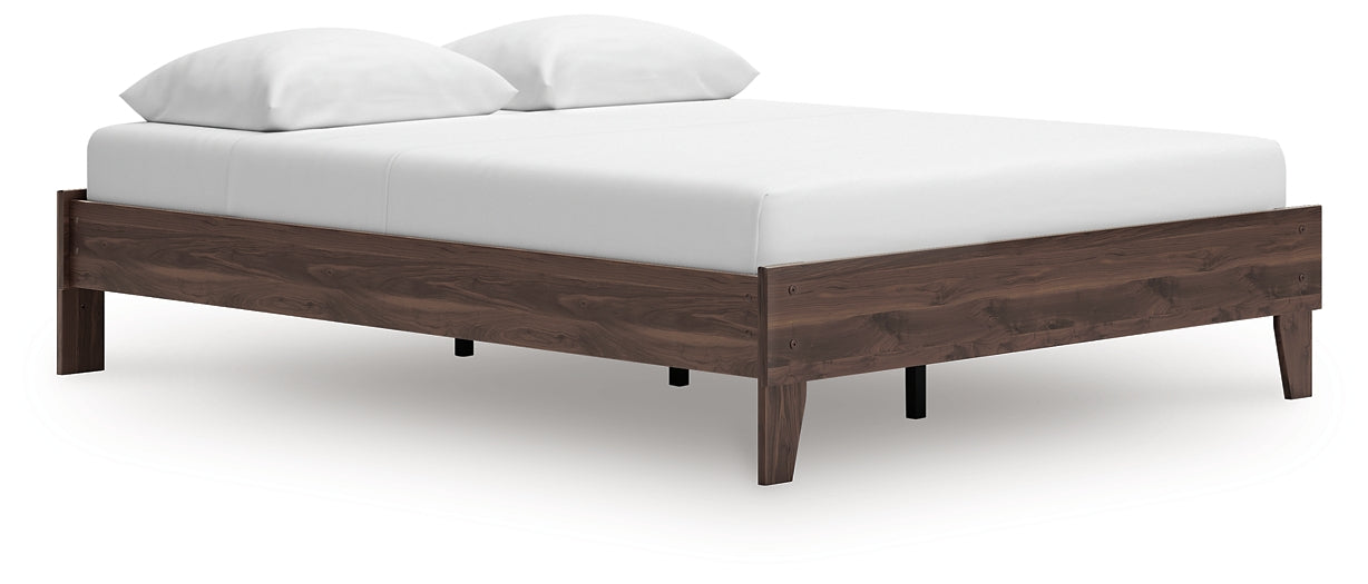 Calverson  Platform Bed Signature Design by Ashley®