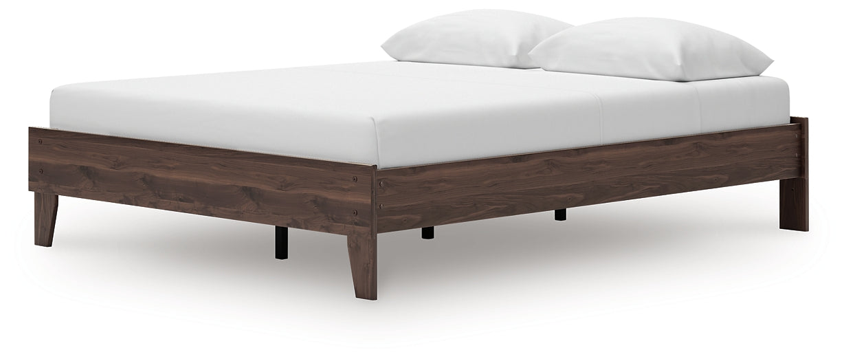 Calverson  Platform Bed Signature Design by Ashley®