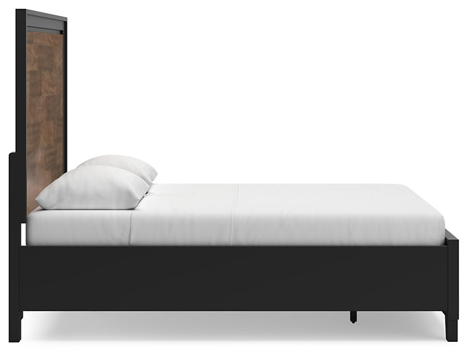 Kraeburn  Panel Storage Bed Benchcraft®