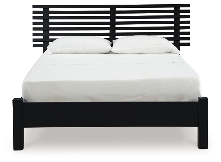 Danziar Full Slat Panel Bed Signature Design by Ashley®