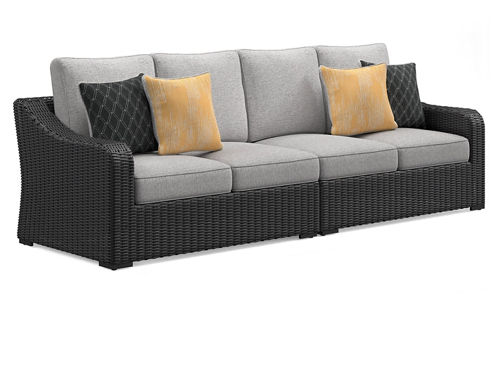 Beachcroft 5-Piece Outdoor Sectional Signature Design by Ashley®