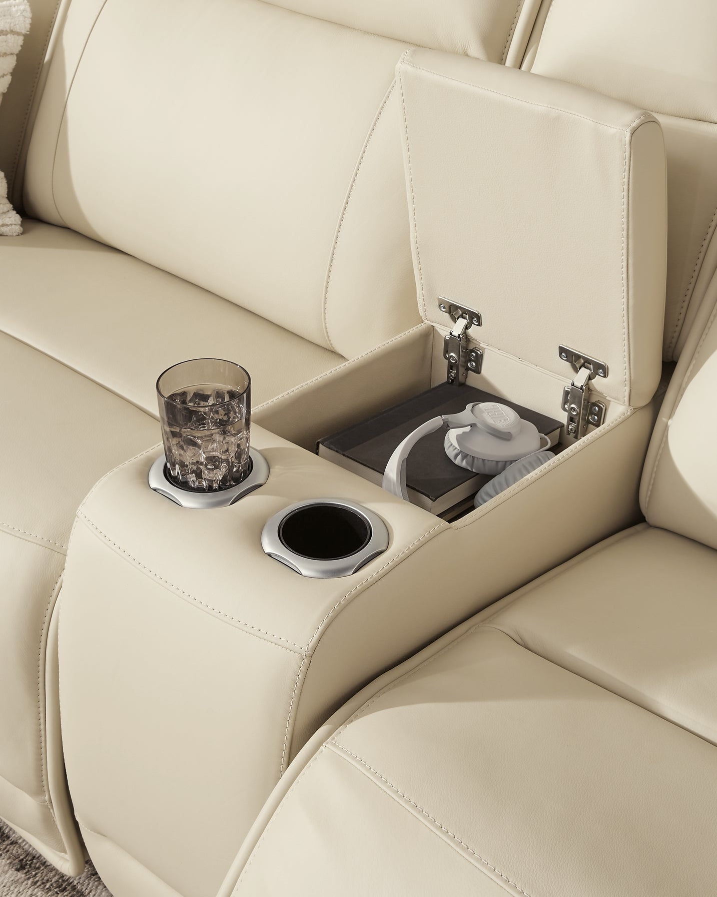 Double Deal 5-Piece Reclining Sectional with Console Signature Design by Ashley®