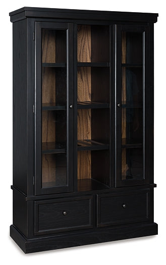 Greddinton Curio Signature Design by Ashley®