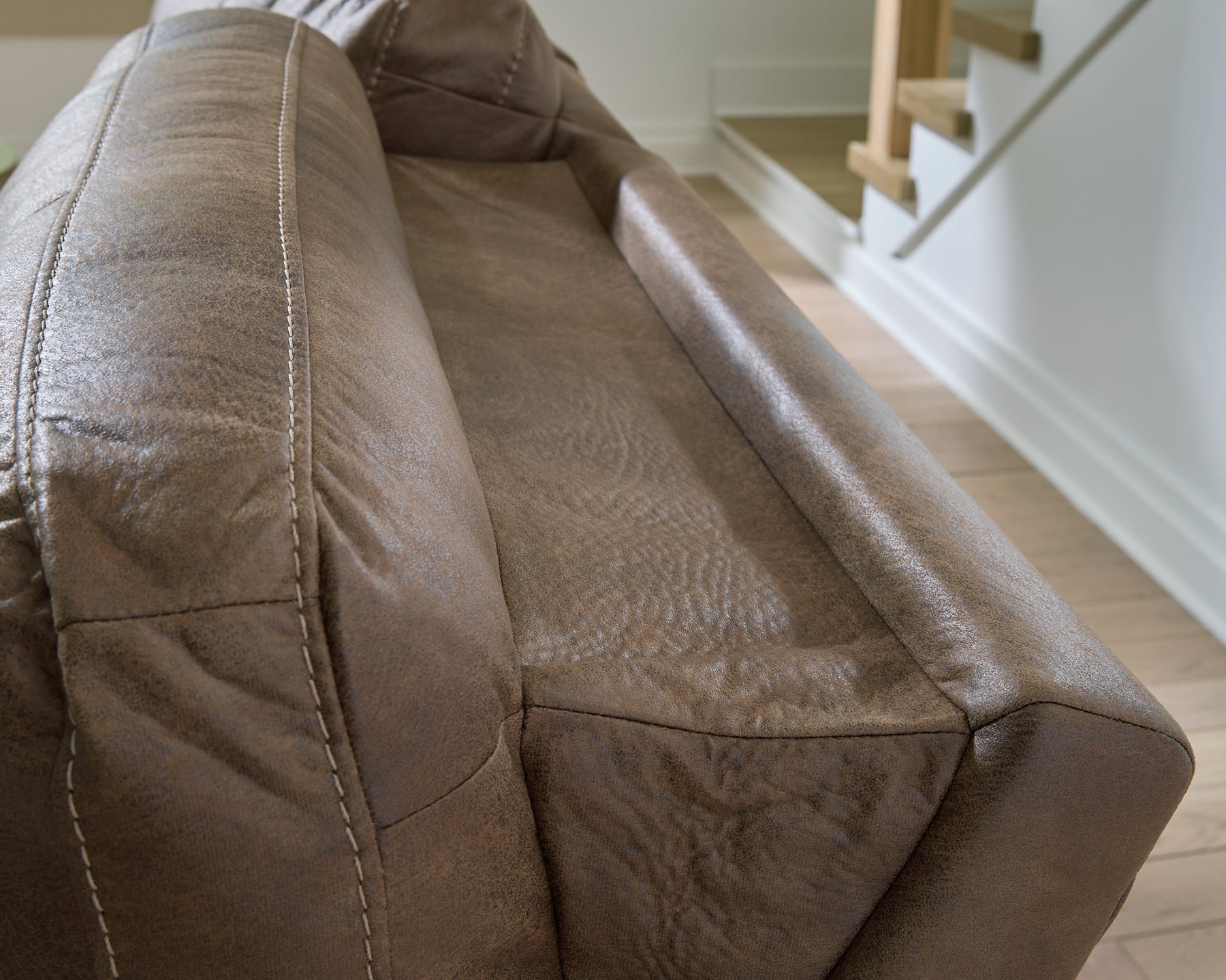 Beckley Place PWR REC Loveseat/CON/ADJ HDRST Signature Design by Ashley®