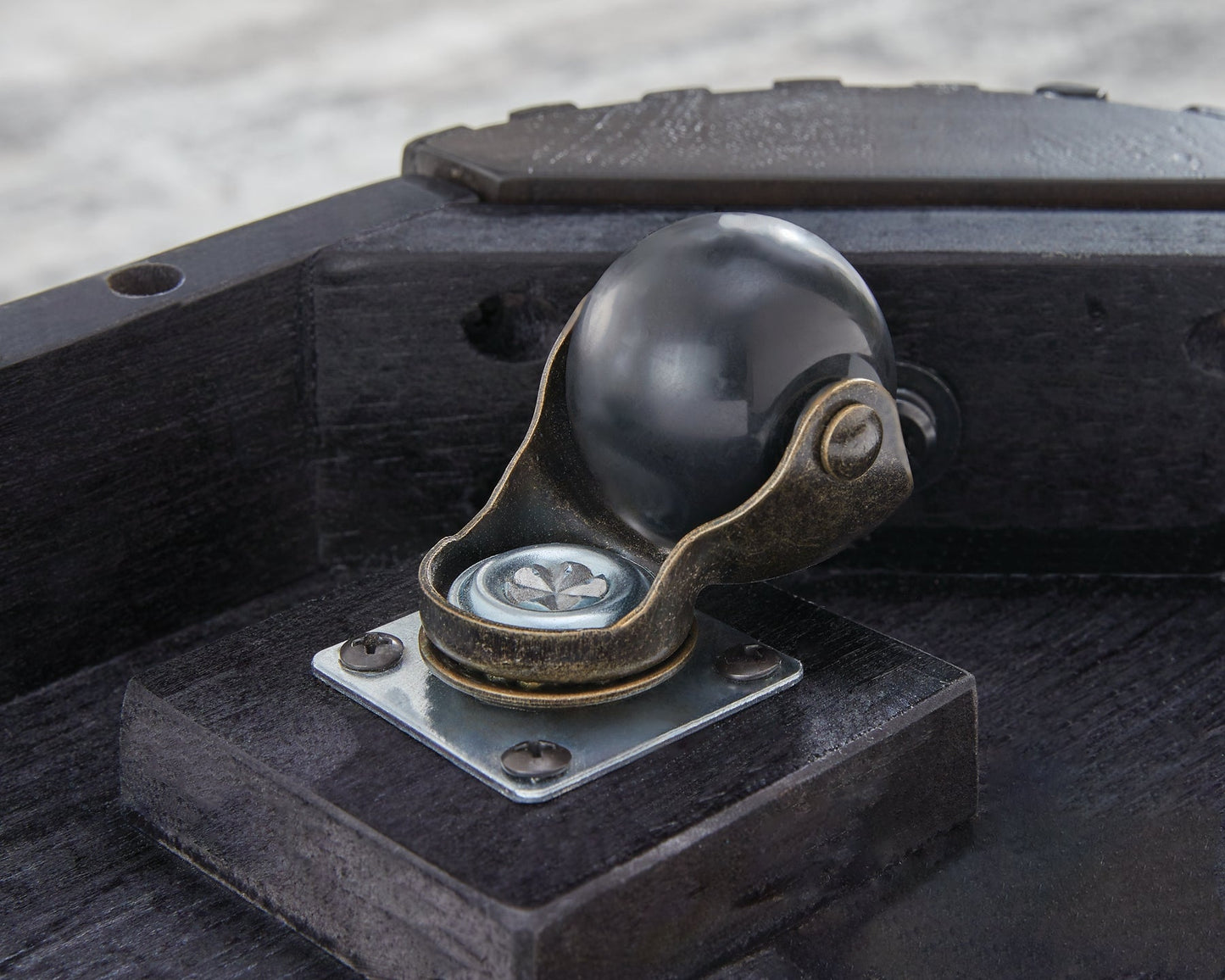 Carlibrie Lift Top Cocktail Table Signature Design by Ashley®