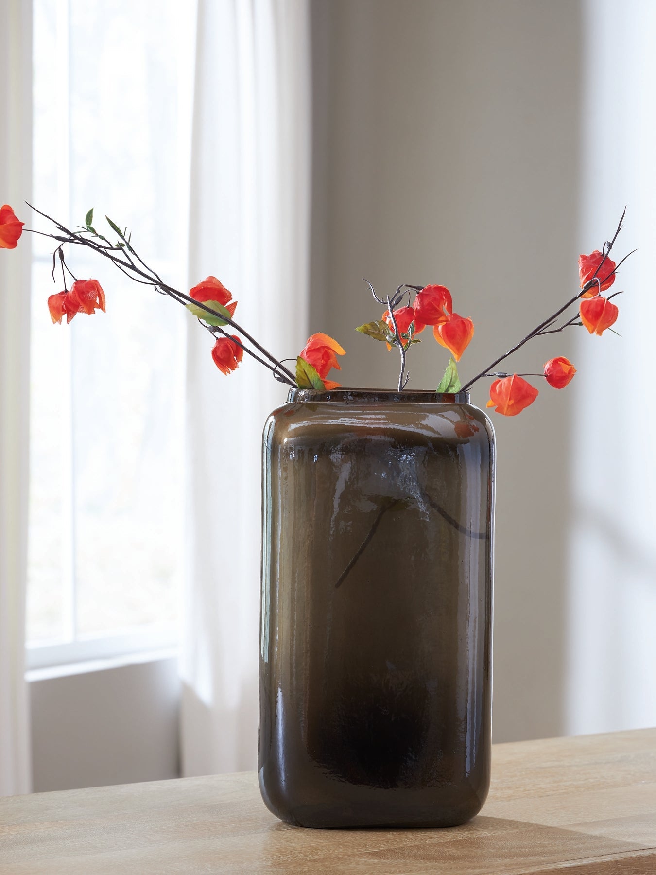 Sumner Vase Signature Design by Ashley®