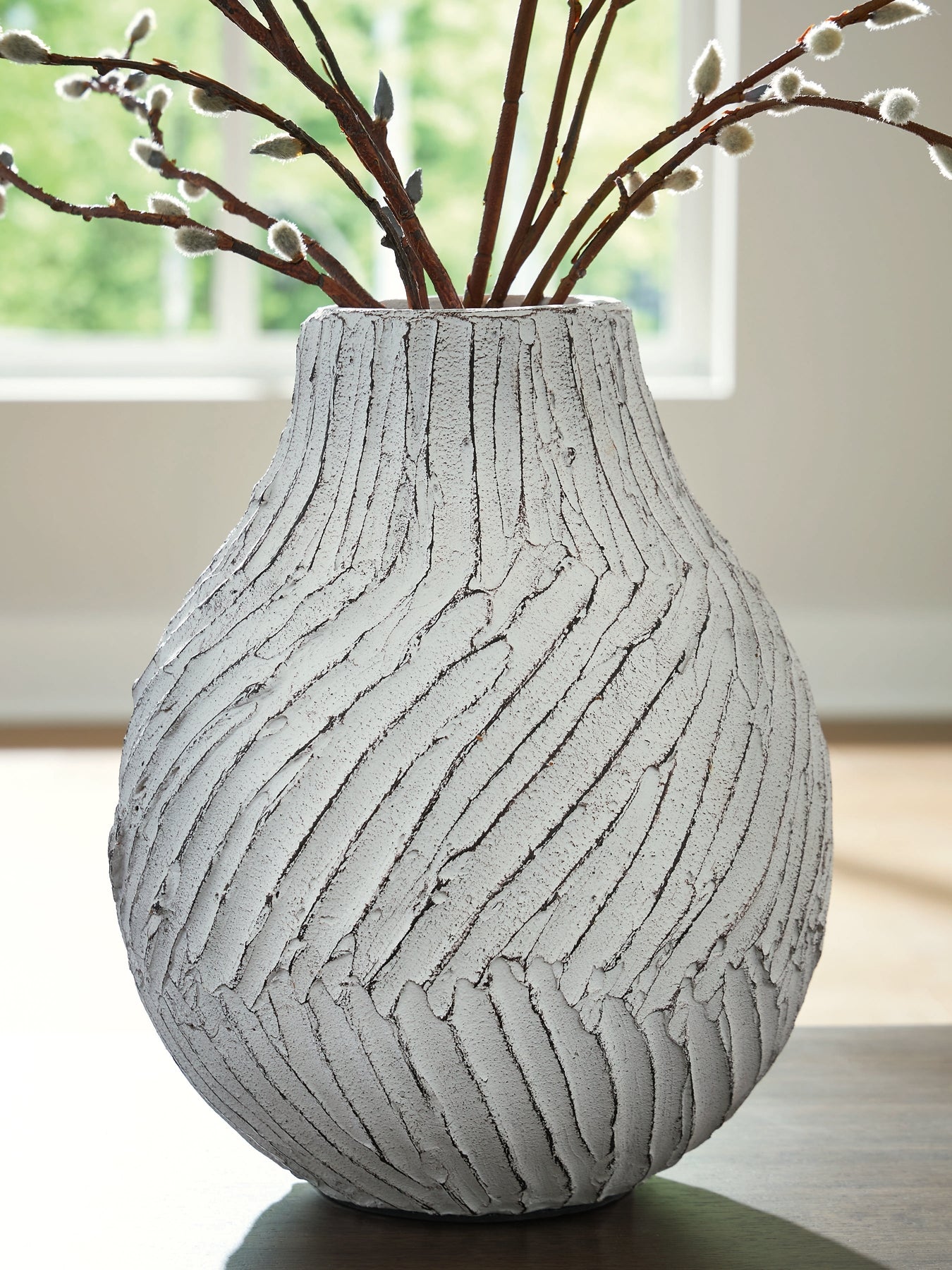 Shelvie Vase Signature Design by Ashley®