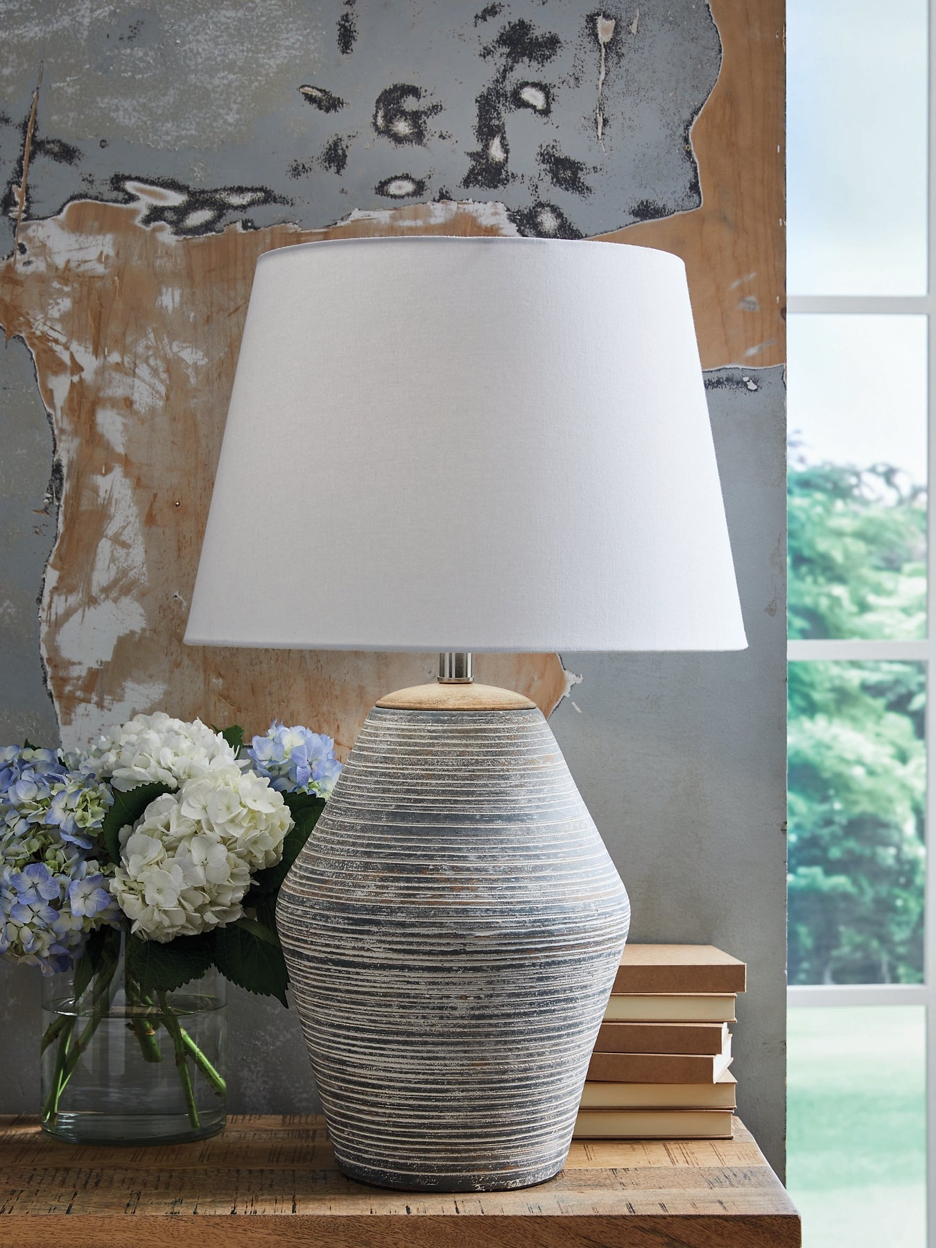 Lawrock Terracotta Table Lamp (1/CN) Signature Design by Ashley®