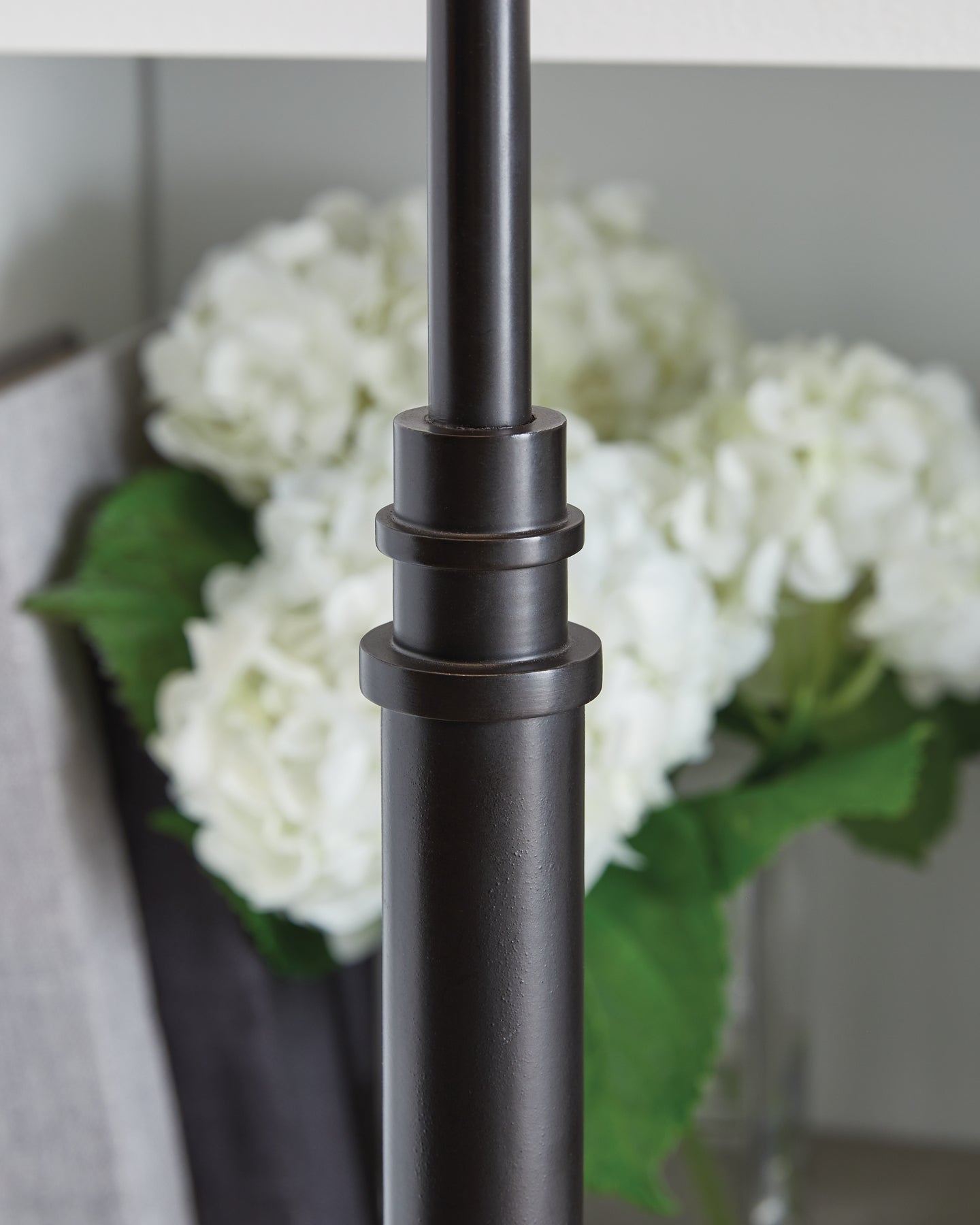 Wimner Metal Table Lamp (1/CN) Signature Design by Ashley®