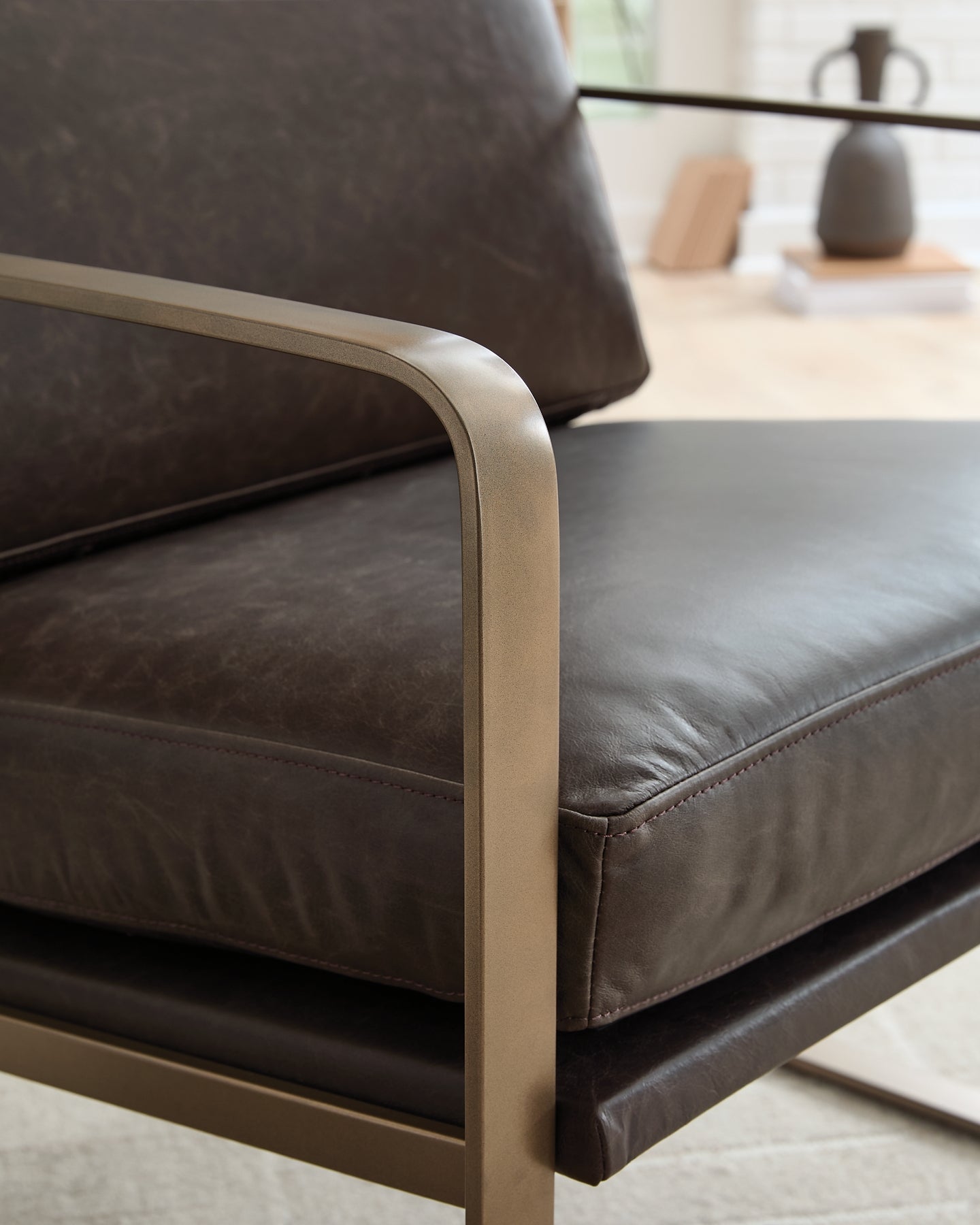 Bradett Accent Chair Signature Design by Ashley®