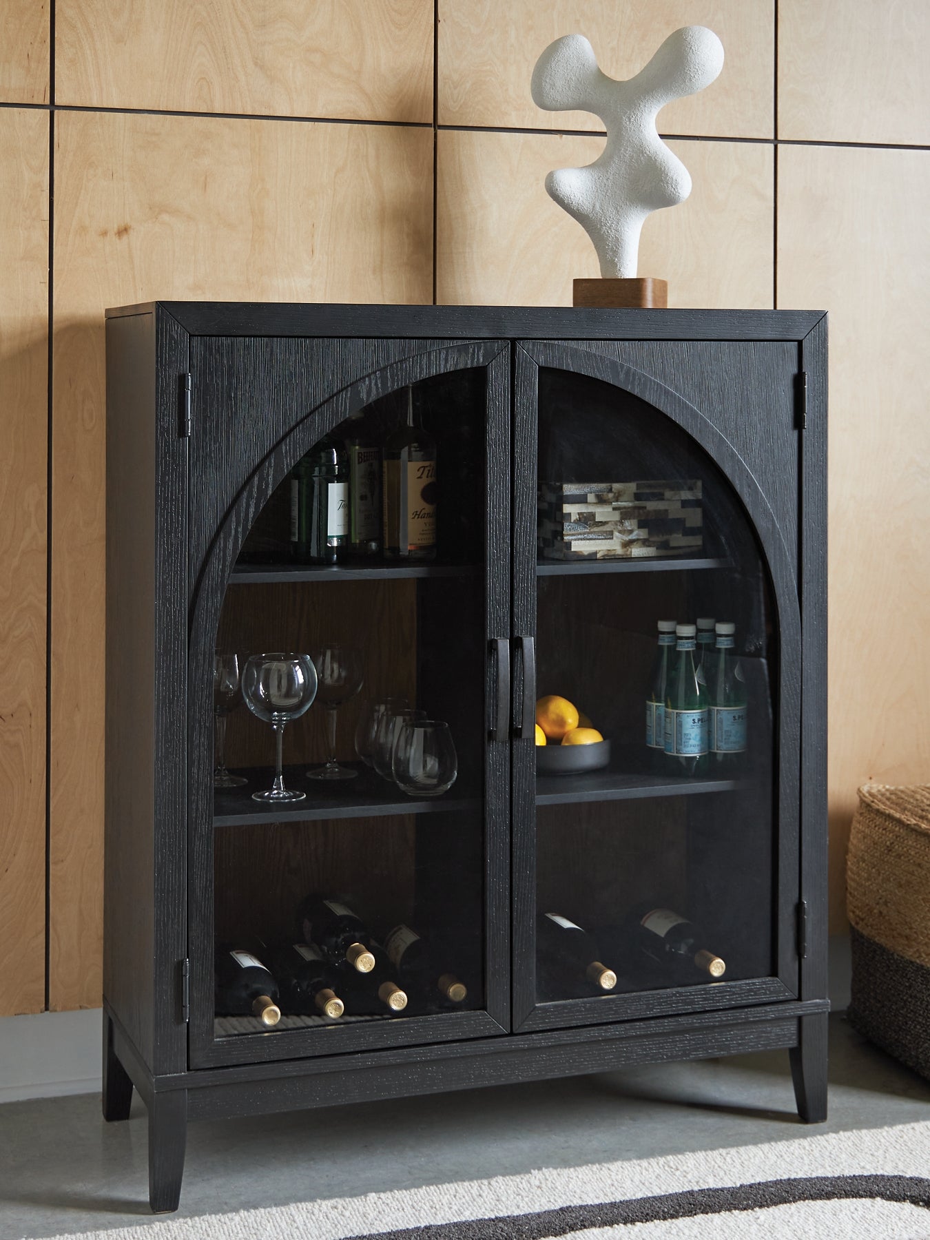 Armenleigh Bar Cabinet Signature Design by Ashley®