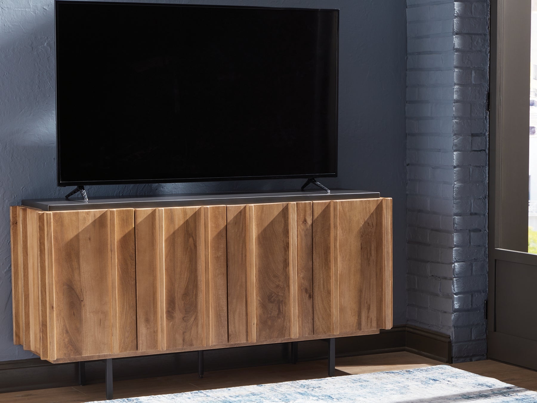 Quintavious Accent Cabinet Signature Design by Ashley®