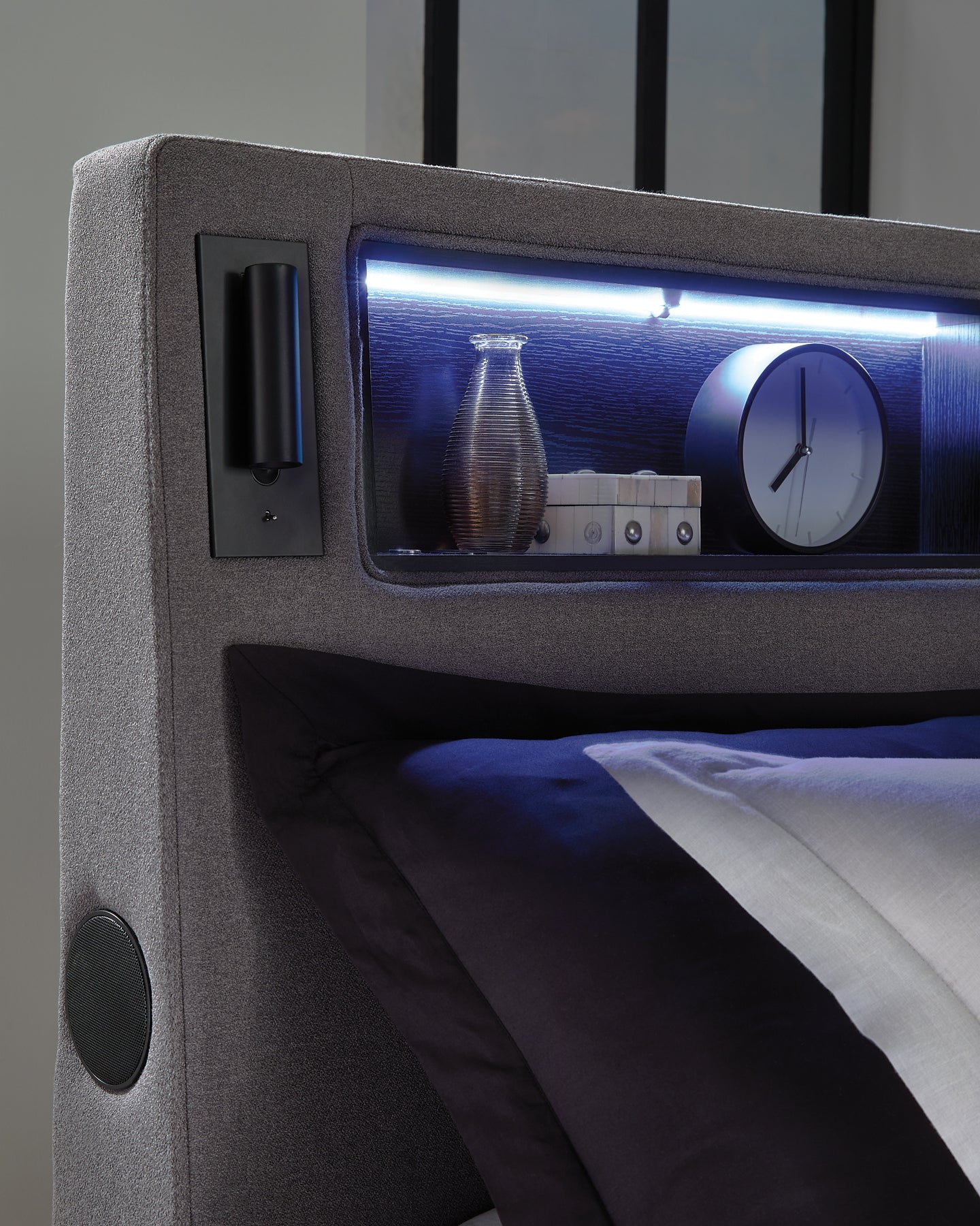 Verishaw King Upholstered Bed Signature Design by Ashley®