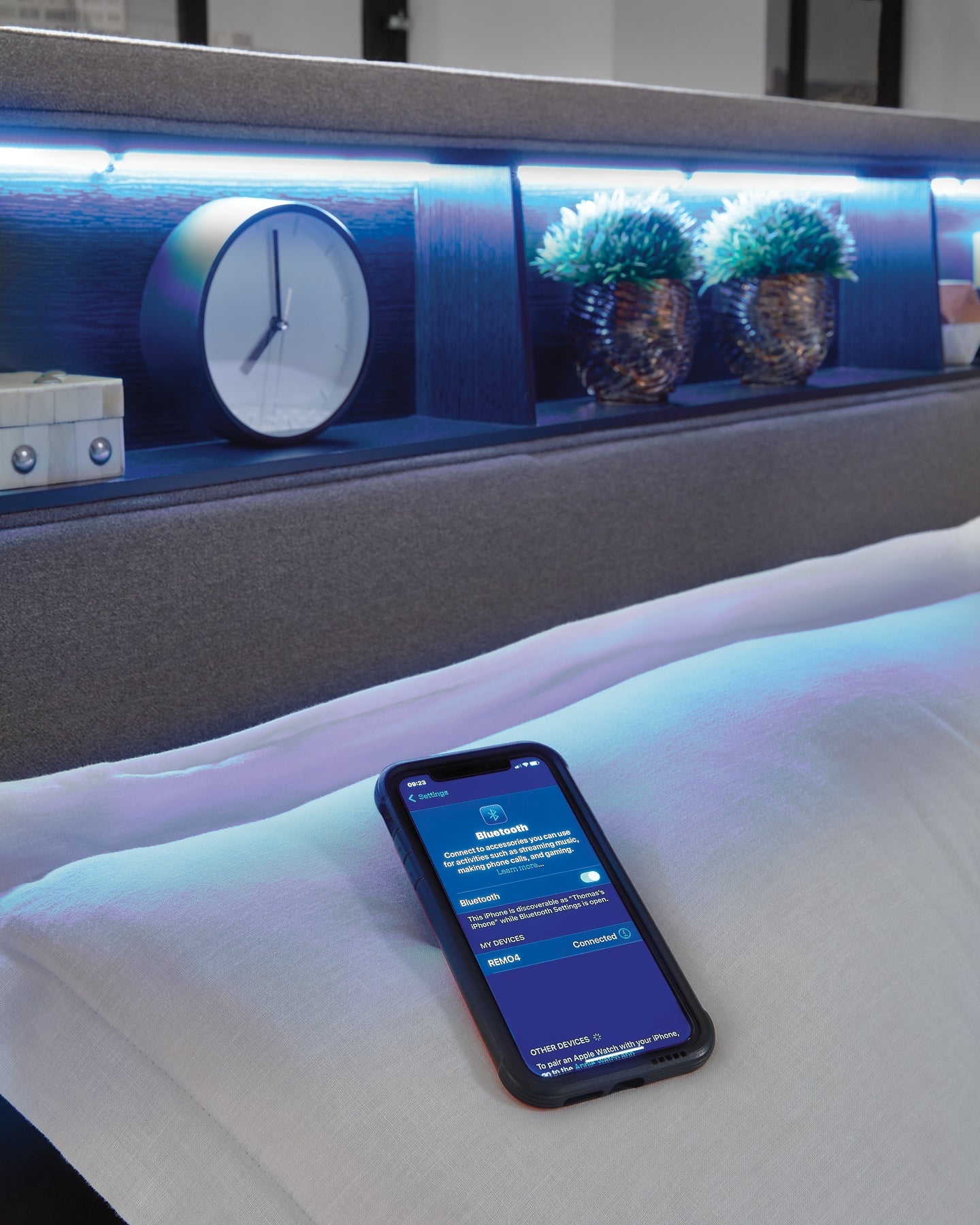 Verishaw King Upholstered Bed Signature Design by Ashley®