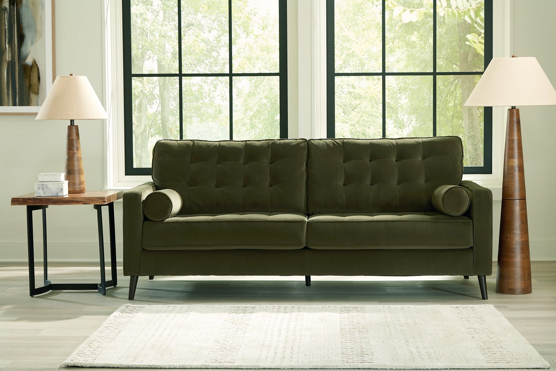 Reveon Lakes Sofa Ashley®