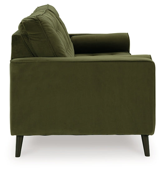 Reveon Lakes Sofa Ashley®