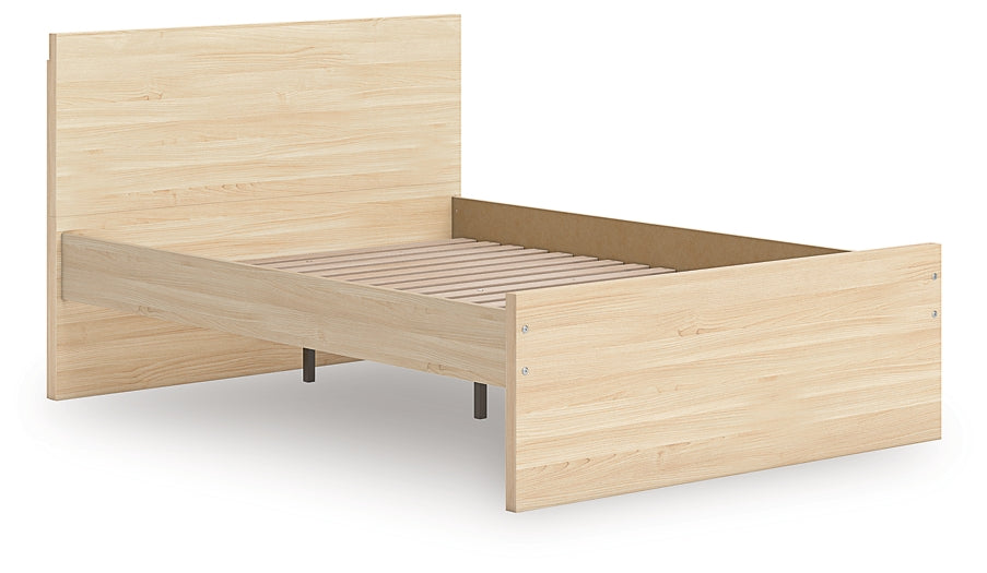 Onita King Panel Platform Bed Signature Design by Ashley®