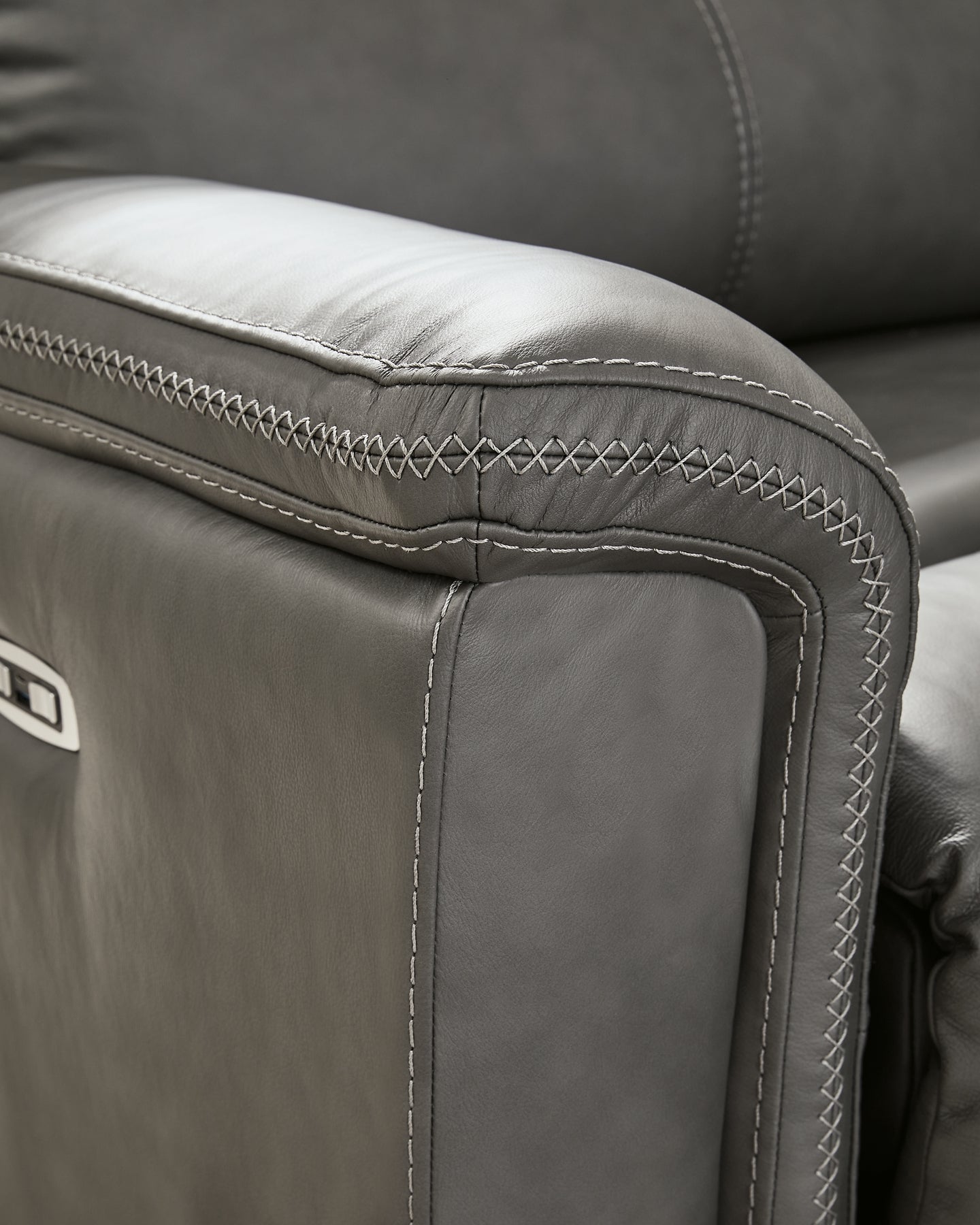 Bleckley 5-Piece Power Reclining Sectional Signature Design by Ashley®