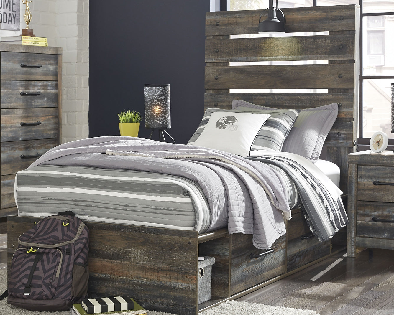 Drystan Twin Panel Headboard Bed with Mirrored Dresser Signature Design by Ashley®