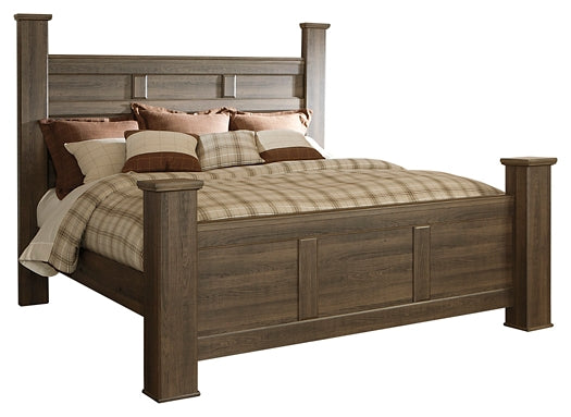 Juararo King Poster Bed with Mirrored Dresser, Chest and Nightstand Signature Design by Ashley®