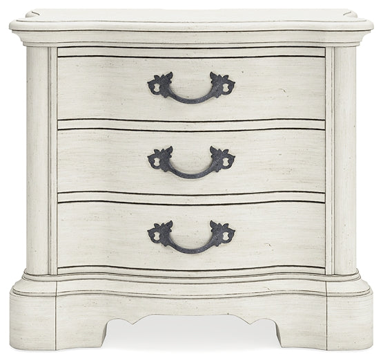 Arlendyne Queen Upholstered Bed with Mirrored Dresser, Chest and Nightstand Signature Design by Ashley®