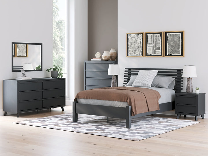 Danziar Queen Panel Headboard with Mirrored Dresser, Chest and Nightstand Signature Design by Ashley®