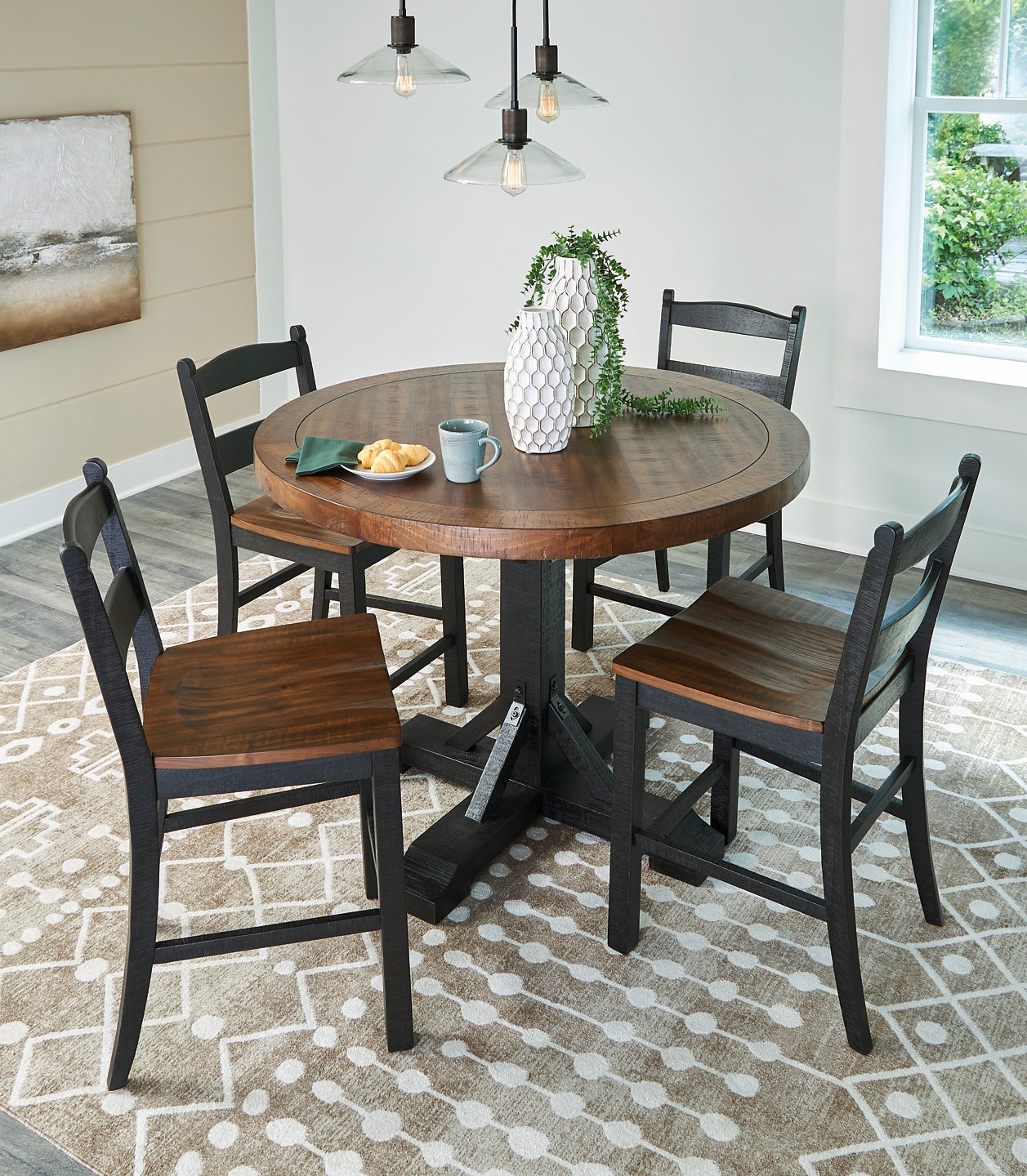 Valebeck Counter Height Dining Table and 4 Barstools Signature Design by Ashley®