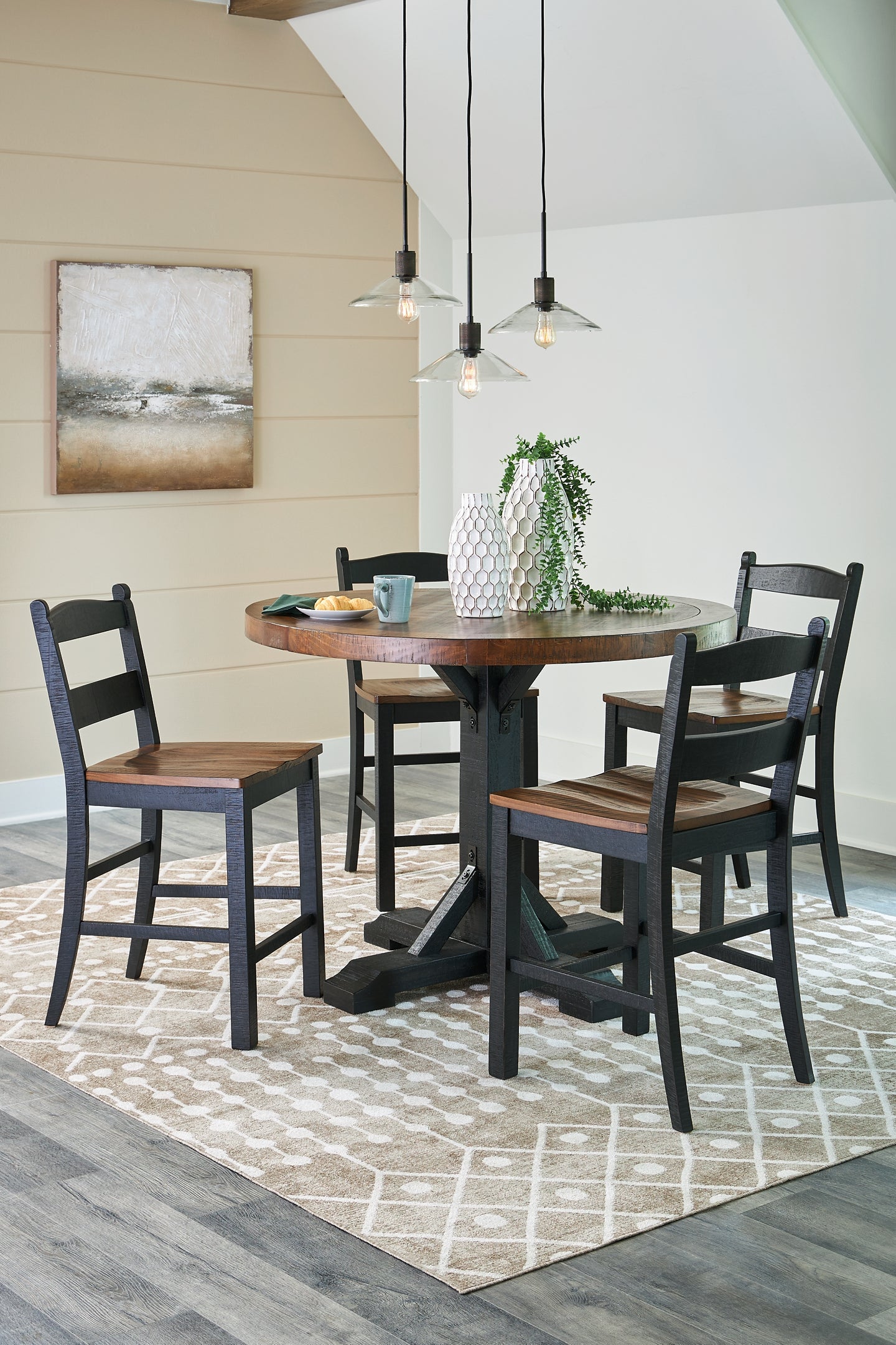 Valebeck Counter Height Dining Table and 4 Barstools Signature Design by Ashley®
