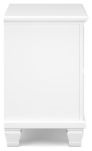 Fortman Queen Panel Bed with Mirrored Dresser and Nightstand Signature Design by Ashley®