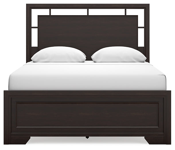 Covetown Queen Panel Bed with Mirrored Dresser Signature Design by Ashley®