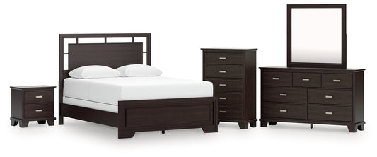 Covetown Queen Panel Bed with Mirrored Dresser, Chest and Nightstand Signature Design by Ashley®