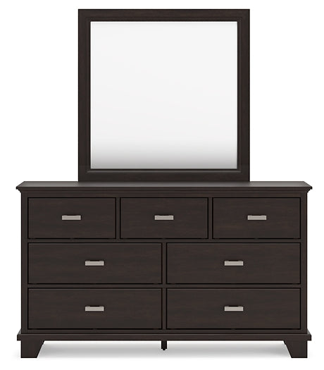 Covetown King Panel Bed with Mirrored Dresser and Nightstand Signature Design by Ashley®