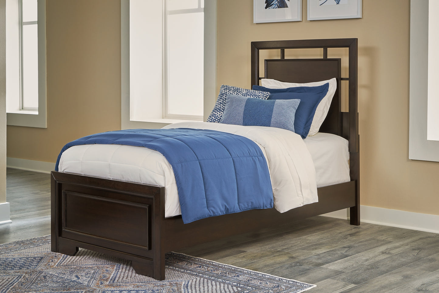 Covetown Twin Panel Bed with Mirrored Dresser Signature Design by Ashley®