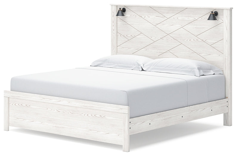 Gerridan King Panel Bed with Mirrored Dresser and Nightstand Signature Design by Ashley®